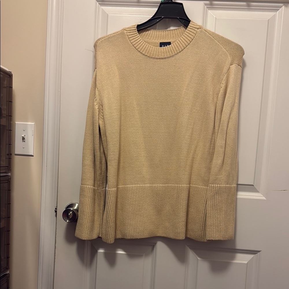 Women's Cream Sweater